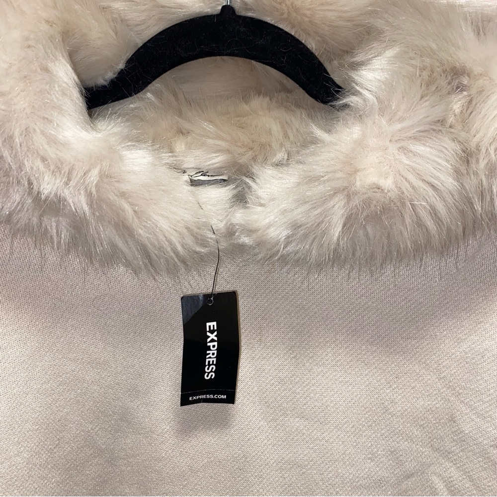 Express White Faux Fur Trim Sleeves Hoodie Sweatshirt Small Furry Christmas Gift - Picture 2 of 15